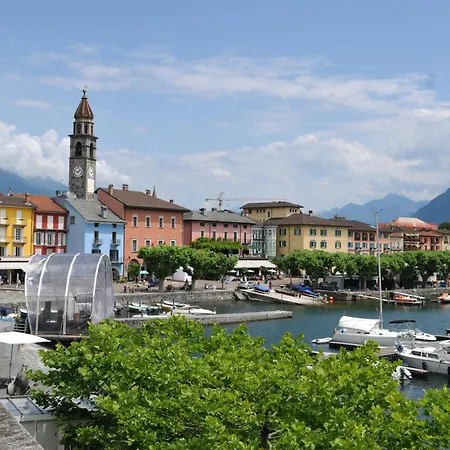 Yellow View - Happy Apartment Ronco sopra Ascona